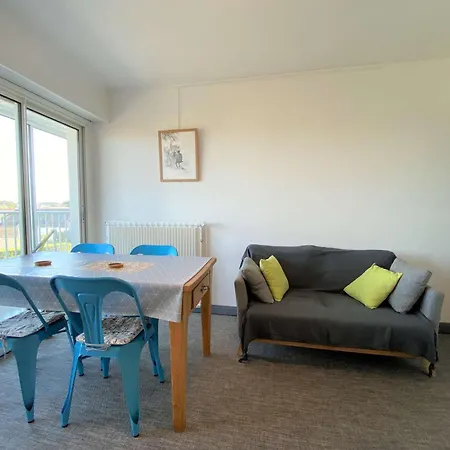 Vue Avec Wifi, Loggia, Au Centre De - Ref 92 شقة *